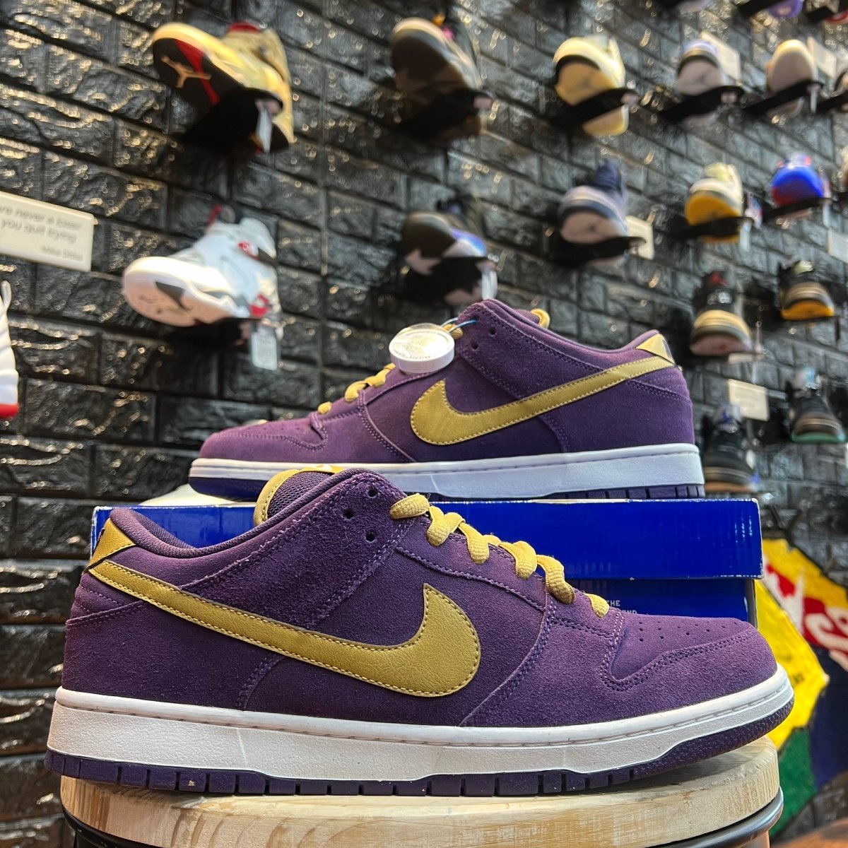 Nike crown royal dunks hotsell