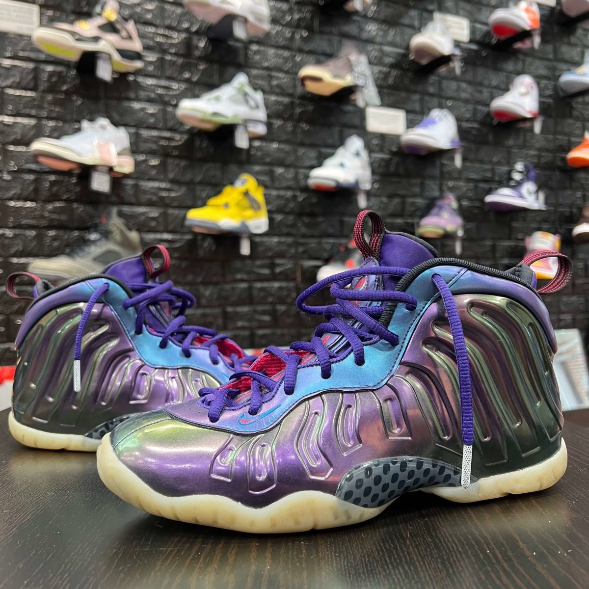 Iridescent foamposite hot sale