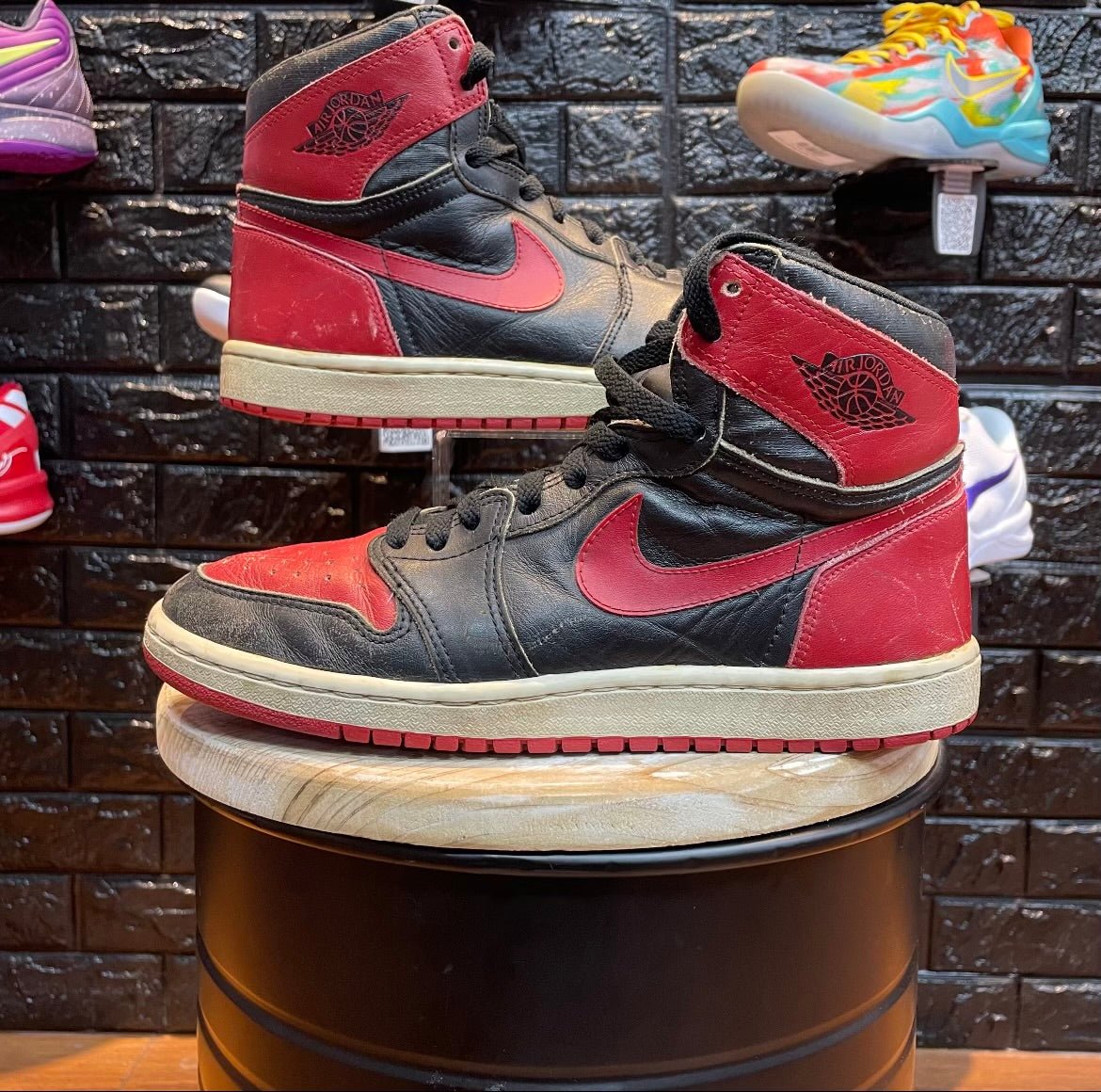 Air Jordan 1 High 'Bred' 1985 - Gently Enjoyed (Used) Men 8.5 - Rep Box - High Sneaker - Jawns on Fire Sneakers & Shoes