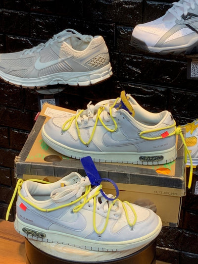 Dunk Low Off - White Lot 27 - Gently Enjoyed (Used) Men 9.5 - Low Sneaker - Jawns on Fire Sneakers & Shoes