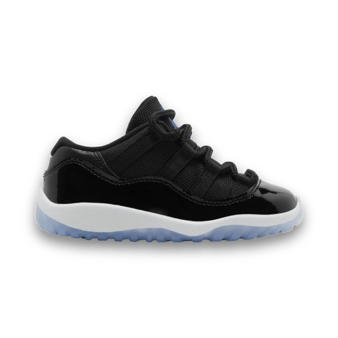 Jordan Jordan 11 Space Jam Low 2024 Low Sneaker Jawns on Fire