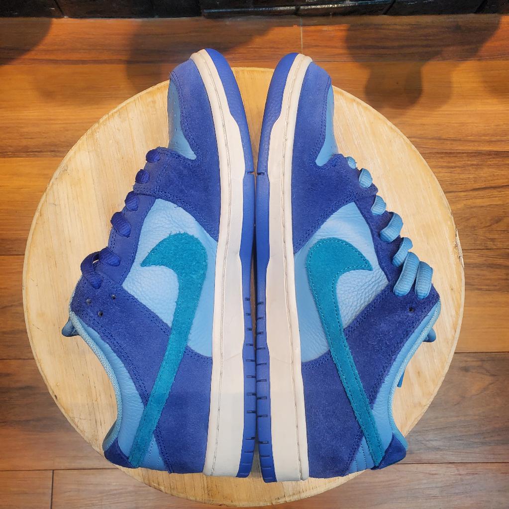 SB Dunk Blue Raspberry - Gently Enjoyed (Used) Men 10 - Rep Box - Low Sneaker - Jawns on Fire Sneakers & Shoes